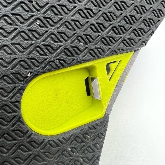 REEF Sandals - size Medium 5/6 - Picture 9 of 13